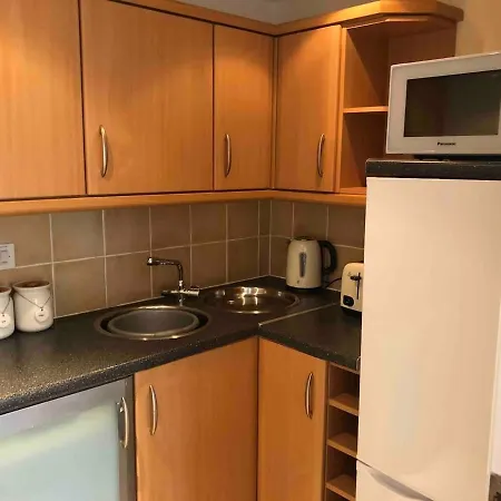Lovely 1-bed House In Stirling