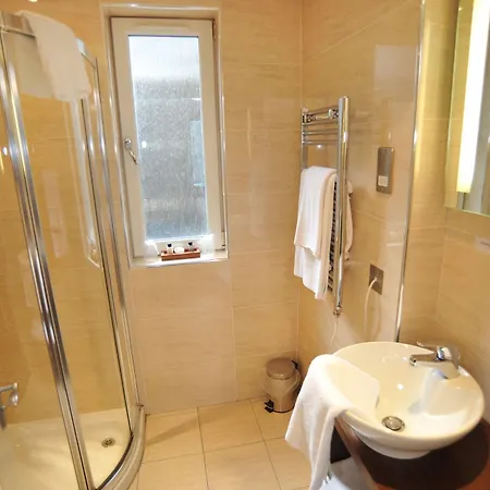 Hotel Golden Lion Stirling