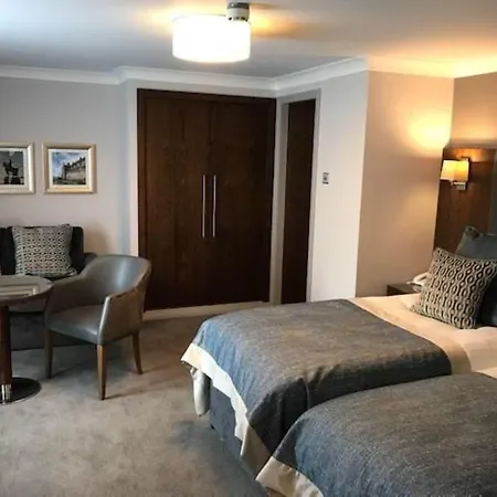 Golden Lion Hotel Stirling