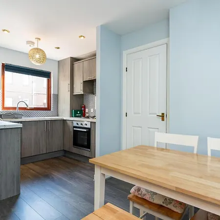 Apartment One Bedroom Ground Floor Flat
