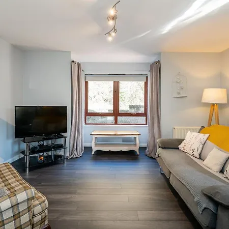 One Bedroom Ground Floor Flat Apartment Stirling