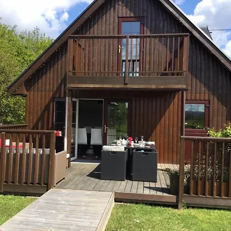 La Fortuna Chalet Stirling