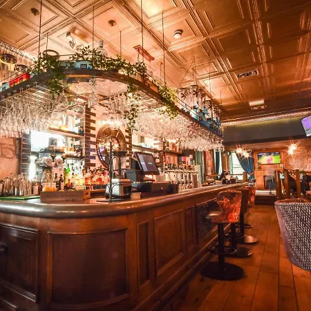Hotel The Meadowpark Bar, Kitchen &