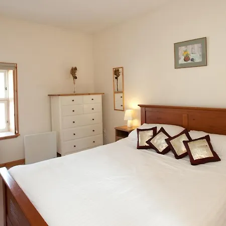 Apartment The Steading, Back Borland