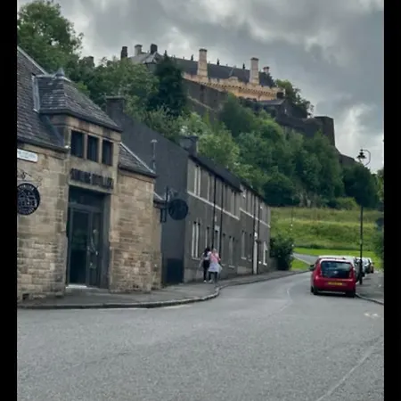 Apartment Castle Brae *