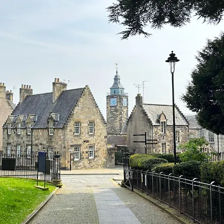 St Johns Jailhouse By The Castle Stirling
