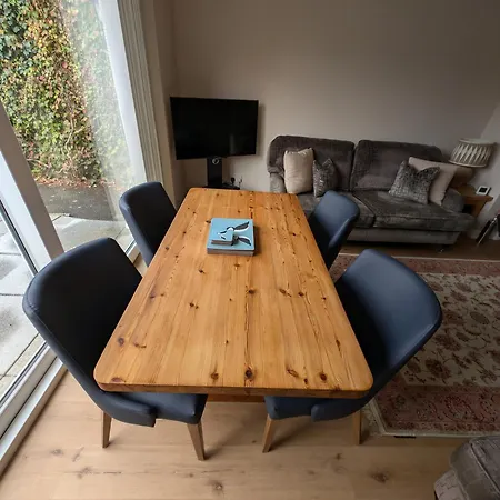 Apartment 19 Snowdon *