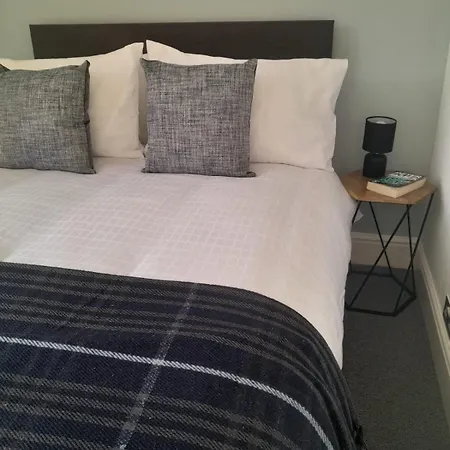 Doune Outlander 3 Apartment