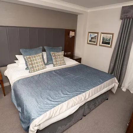 Golden Lion Hotel Stirling