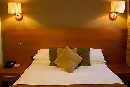 Golden Lion Hotel Stirling