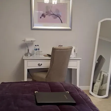 Springfield Bed & Breakfast 4*