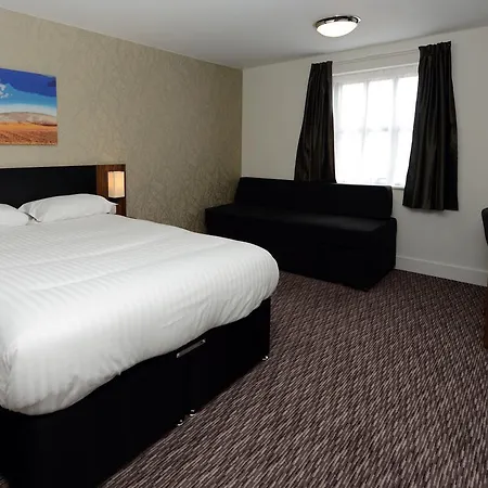 Highland Gate, By Marston's 4* Stirling