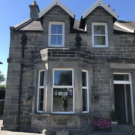 Bed & Breakfast Ravenswood 3*