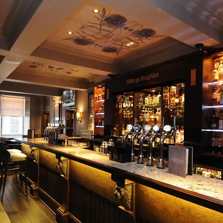 Golden Lion Hotel Stirling
