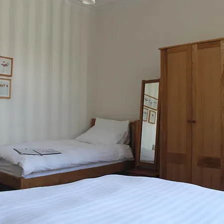 Ravenswood Bed & Breakfast