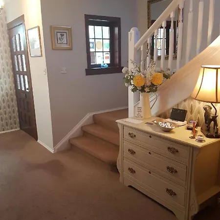 Linden Bed & Breakfast 4*