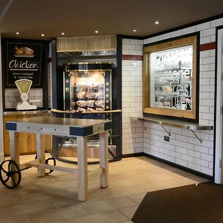 Highland Gate, By Marston's Hotel 4*
