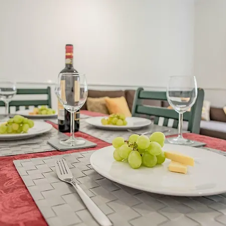 Mercury - Scotland Let Apartment *