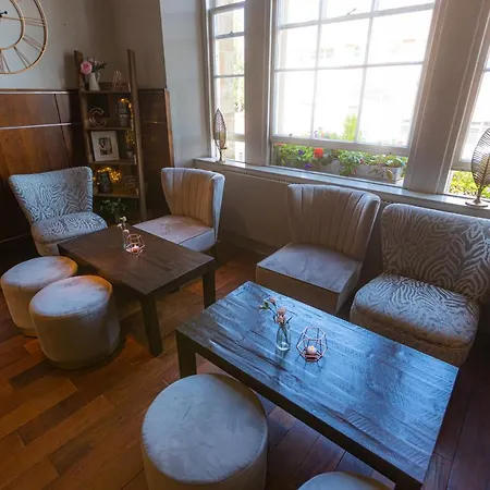 Inn Fletcher's Restaurant Bar &