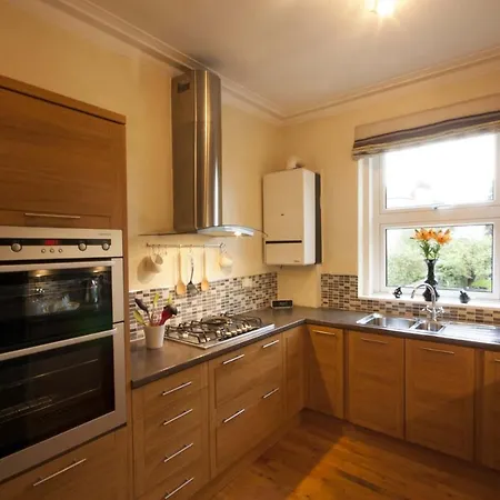 Pear Tree House *