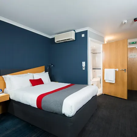 Hotel Express By Ihg 3*