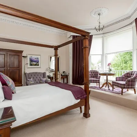 Hotel Victoria Square & The Orangery 5*