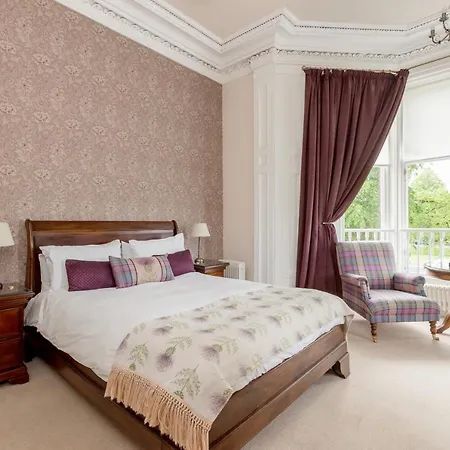 Victoria Square & The Orangery 5*