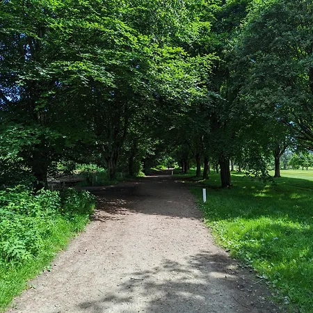 Spacious 4 Bedroom Flat In *