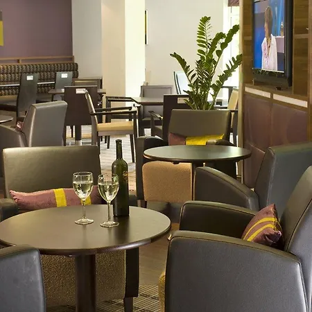 Express By Ihg Stirling