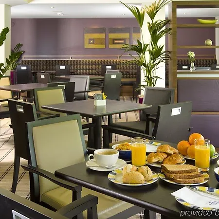 Express By Ihg 3*