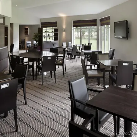 Express By Ihg Hotel 3*