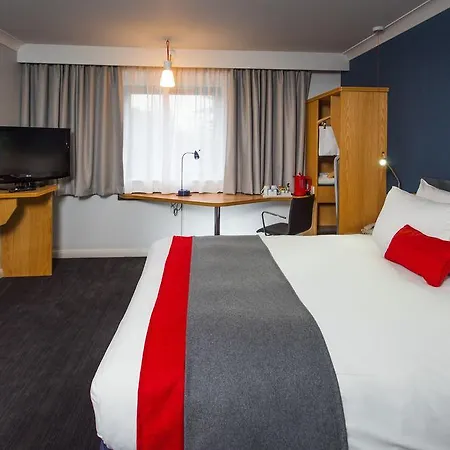 Express By Ihg Hotel
