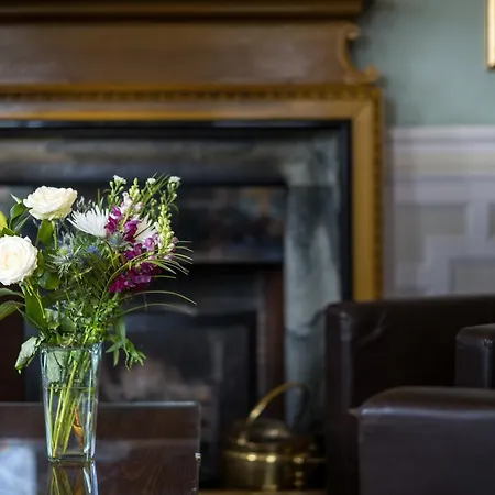 Gartmore House 3*