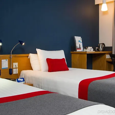 Express By Ihg Hotel Stirling